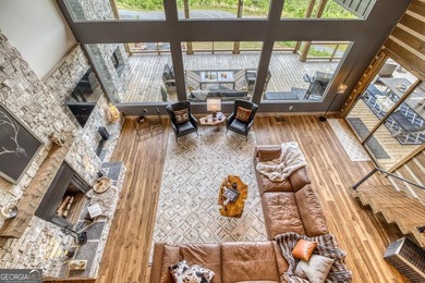 Welcome to Oakwood Estates, a bespoke mountain estate where - photo 23