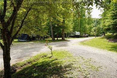 Nestled along the serene Elk River, Lazy K offers a rare - photo 34