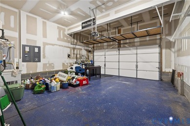 The motiated seller just improved the price by almost $11000.00 - photo 47