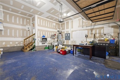 The motiated seller just improved the price by almost $11000.00 - photo 48