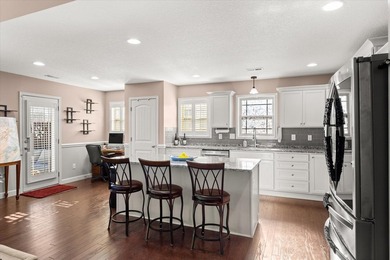 Welcome to 1201 Rosabella Lane-an exceptional Craftsman-style - photo 10