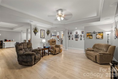 Welcome to refined Lake Norman living in the desirable Lakewood - photo 31
