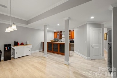 Welcome to refined Lake Norman living in the desirable Lakewood - photo 33