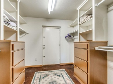 Just an easy drive from Oklahoma City, this rare 166.99 acre - photo 33