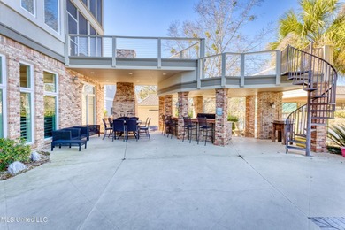 Welcome to 8230 Maunalani Place, a well-maintained property - photo 5