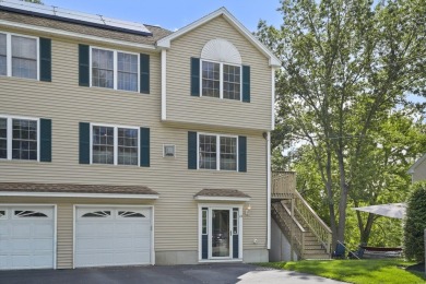 Lake Condo For Sale in Methuen, Massachusetts
