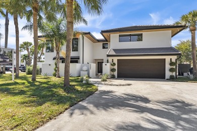 Coastal luxury meets modern perfection in these stunning - photo 1
