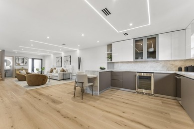 Coastal luxury meets modern perfection in these stunning - photo 10