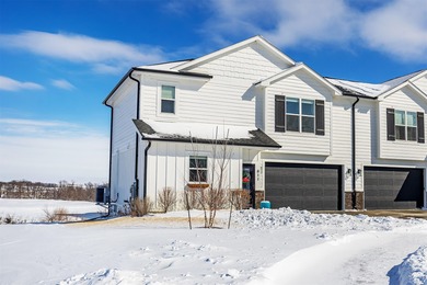 Saylorville Lake Home For Sale in Polk City Iowa