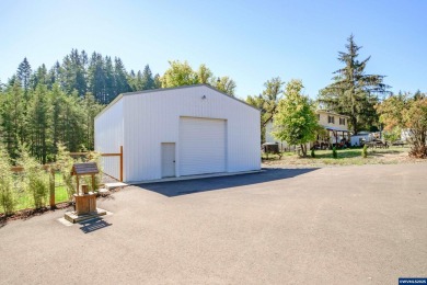 Accepted Offer with Contingencies. Like-new 2020 home with 3