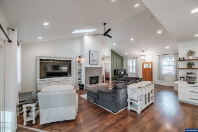 Accepted Offer with Contingencies. Like-new 2020 home with 3