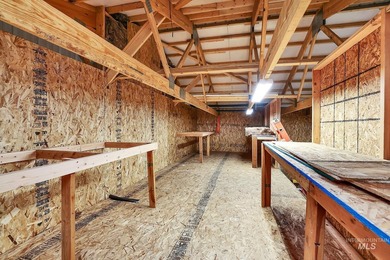 We are calling this unique property a SHOME. It is a 30 x40 shop - photo 12