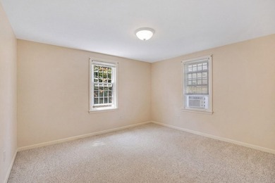 Welcome to 11A Gate Way, where the Cape Cod lifestyle you've - photo 15