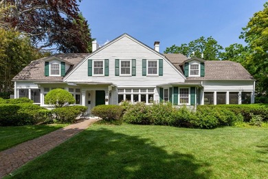 Built in 1832 and owned by the same family for nearly 50 years - photo 5