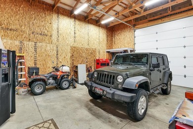 We are calling this unique property a SHOME. It is a 30 x40 shop - photo 16