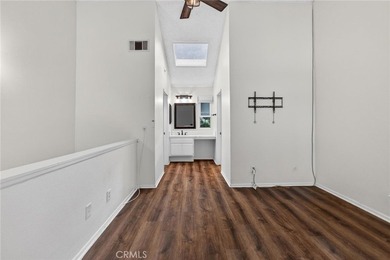 Welcome to this charming 1-bedroom, 1-bathroom two-story condo - photo 16