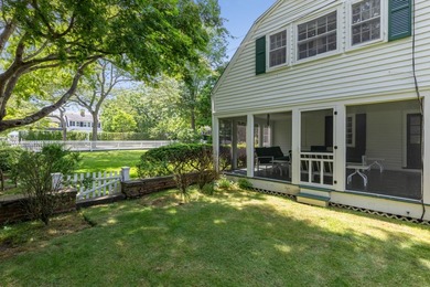 Built in 1832 and owned by the same family for nearly 50 years - photo 9
