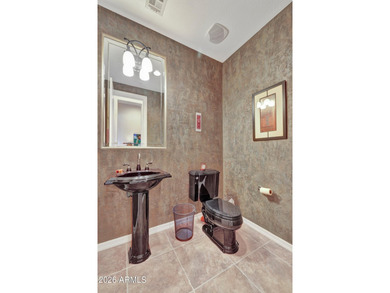 Exquisitely sited, this DISTINCTIVELY BEAUTIFUL LAKE FRONT GOLF - photo 21