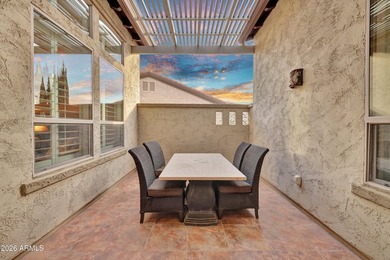 Exquisitely sited, this DISTINCTIVELY BEAUTIFUL LAKE FRONT GOLF - photo 22