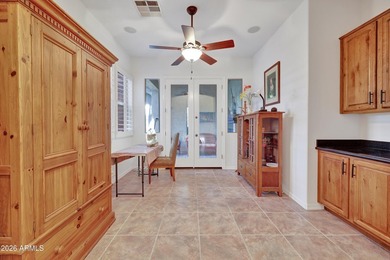 Exquisitely sited, this DISTINCTIVELY BEAUTIFUL LAKE FRONT GOLF - photo 24