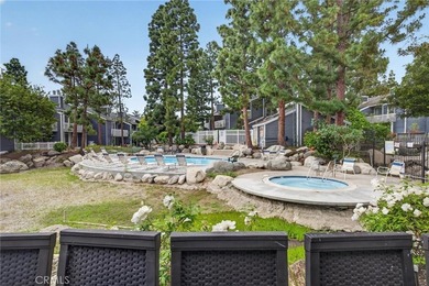 Welcome to this charming 1-bedroom, 1-bathroom two-story condo - photo 25