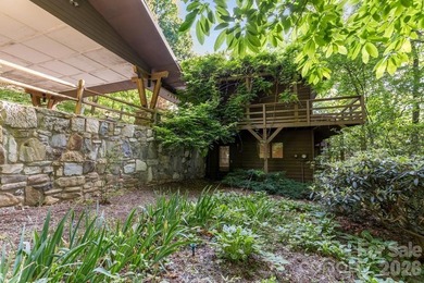 Tucked away on more than 3.8 private acres above Laurel Ridge - photo 30