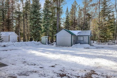 We are calling this unique property a SHOME. It is a 30 x40 shop - photo 34