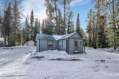 We are calling this unique property a SHOME. It is a 30 x40 shop - photo 45