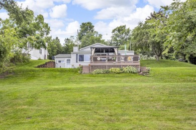 Lake Home For Sale in Brooklyn, Michigan