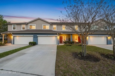 Lake Townhome/Townhouse For Sale in Orange Park, Florida
