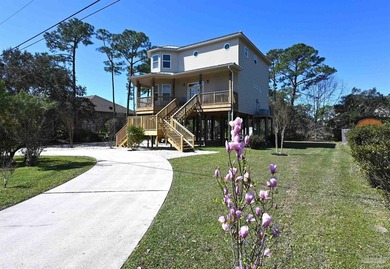 A Quaint Family Beach Home only 200 Yards from the Intercoastal - photo 4