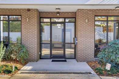 Stylish &amp; Modern at 1300 St. Marys! Exceptional one bedroom