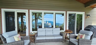 NEW LISTING! Voluminous views and privacy from this LIKE NEW - photo 12