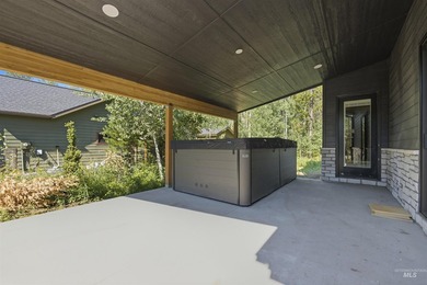 Exceptional homesite in the desirable Crane Shores community - photo 15