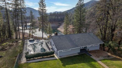 Lake Shasta Home For Sale in Lakehead California