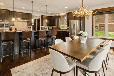 Some Suncadia homes are near the amenities. This one is in them - photo 7