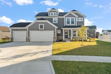 Cedar Lake - Lake County Home For Sale in Cedar Lake Indiana