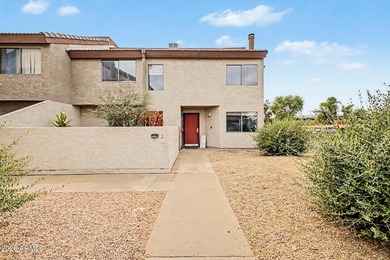 Seize the chance to own this end-unit townhome in Dobson Glen - photo 1