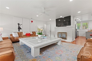 Welcome Home to this newly remodeled 8Bd / 5Ba home located on - photo 9