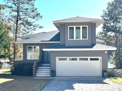 Lake Home For Sale in Greenwood, South Carolina