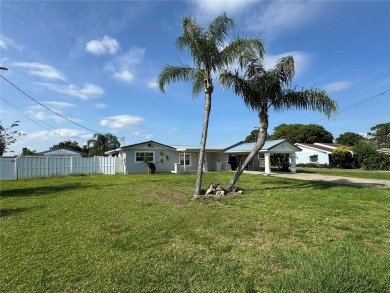 Lake Home For Sale in Lake Wales, Florida