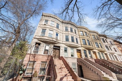 Hudson River Townhome/Townhouse For Sale in New York (Manhattan) New York