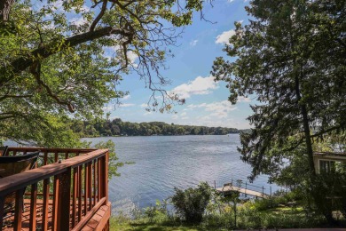 Lawrence Lake Home For Sale in Oxford Wisconsin