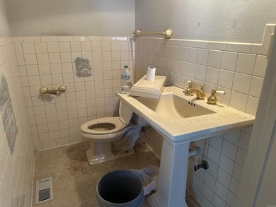 This Wonderful Sherwood Home is a rare find, on Approx. 1.10 - photo 42
