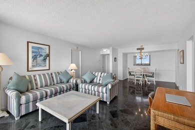 Wake up to breathtaking Sunrises and panoramic Ocean Views from - photo 4