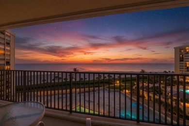 Wake up to breathtaking Sunrises and panoramic Ocean Views from - photo 6