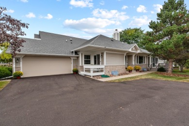 Lake Condo For Sale in New Berlin, Wisconsin