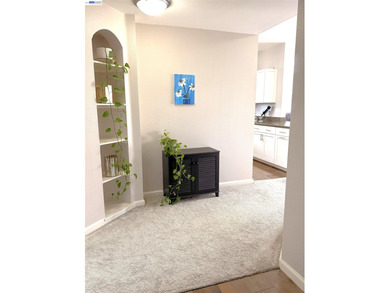 OPEN HOUSE ALERT !! Price Changed !!!! Welcome to #4108, a - photo 8