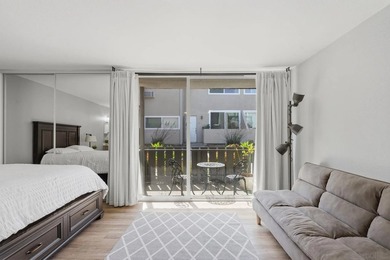 Impeccably remodeled and completely turnkey, this studio - photo 30