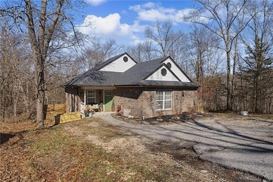 Lake Windsor Home For Sale in Bella Vista Arkansas
